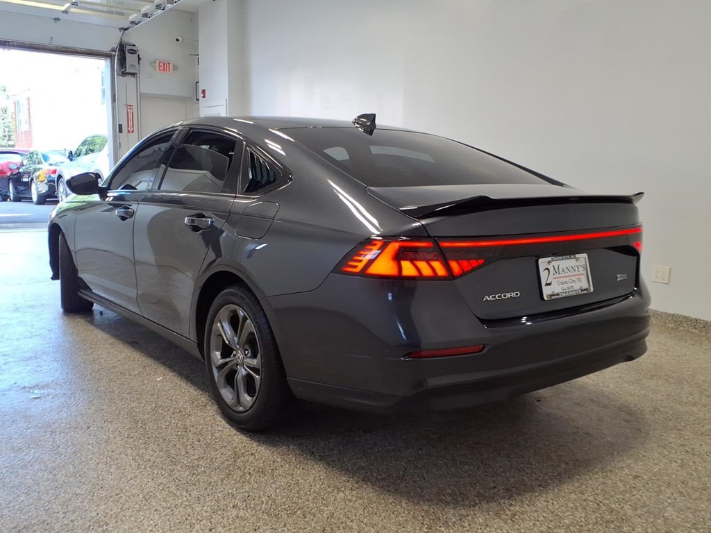 2023 Honda Accord Image 6