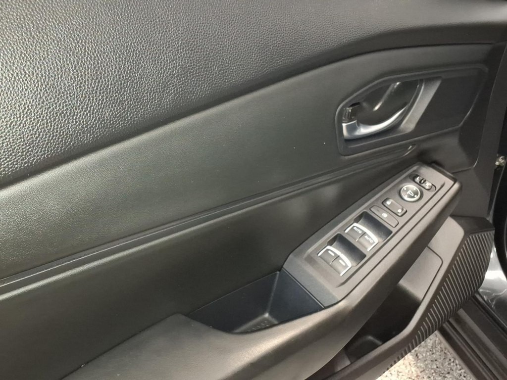 2023 Honda Accord Image 8