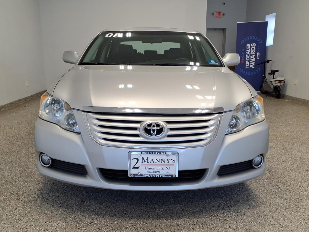 2008 Toyota Avalon Image 2