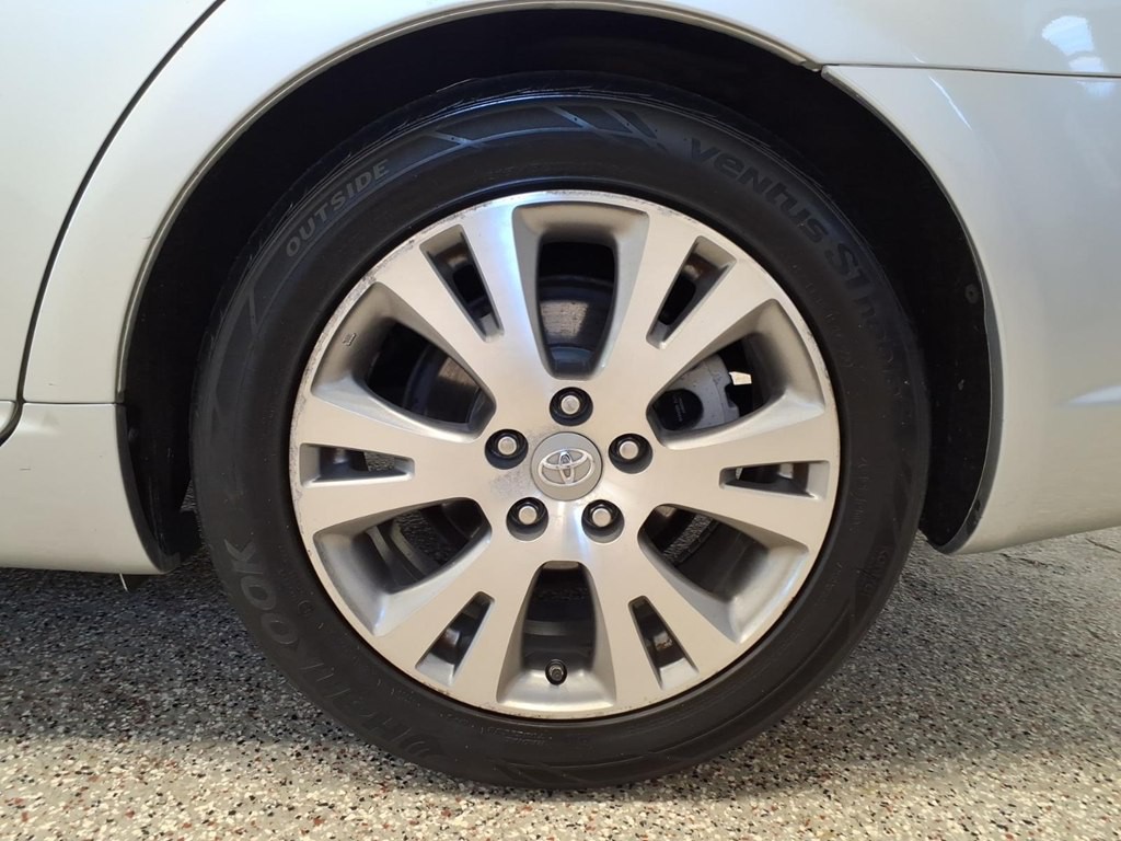 2008 Toyota Avalon Image 6