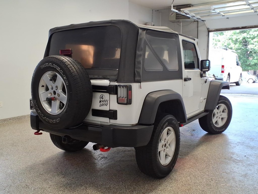 2016 Jeep Wrangler Image 4