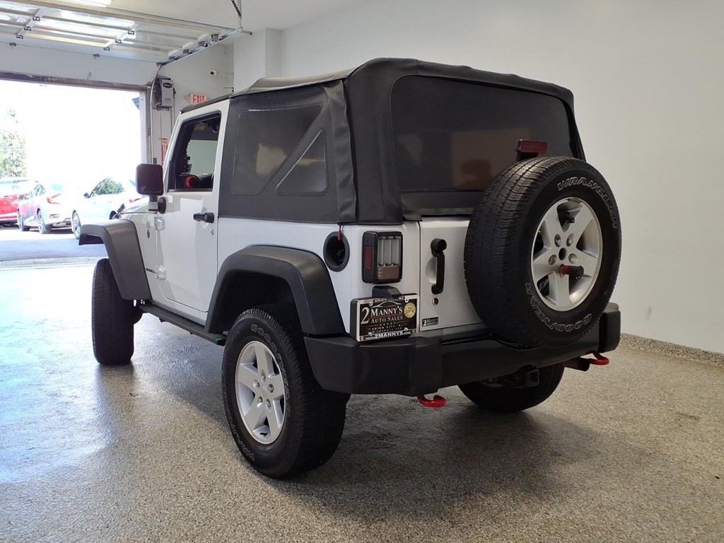 2016 Jeep Wrangler Image 6