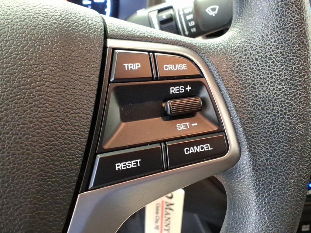 2022 Hyundai Accent Image 12