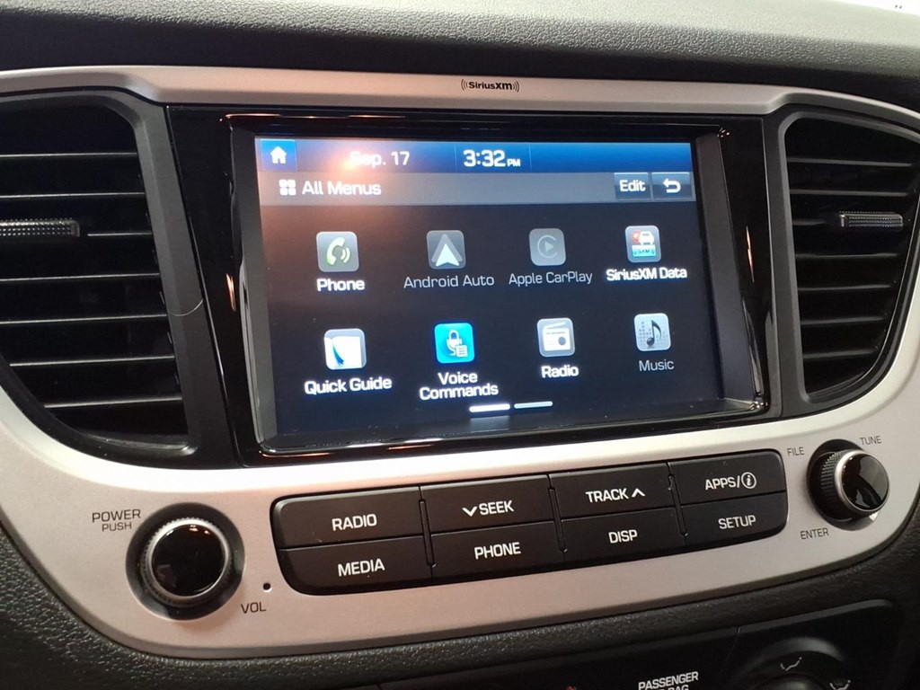 2022 Hyundai Accent Image 13