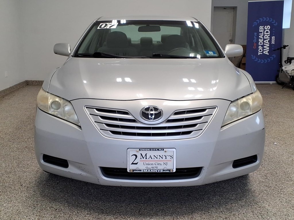 2007 Toyota Camry Image 2