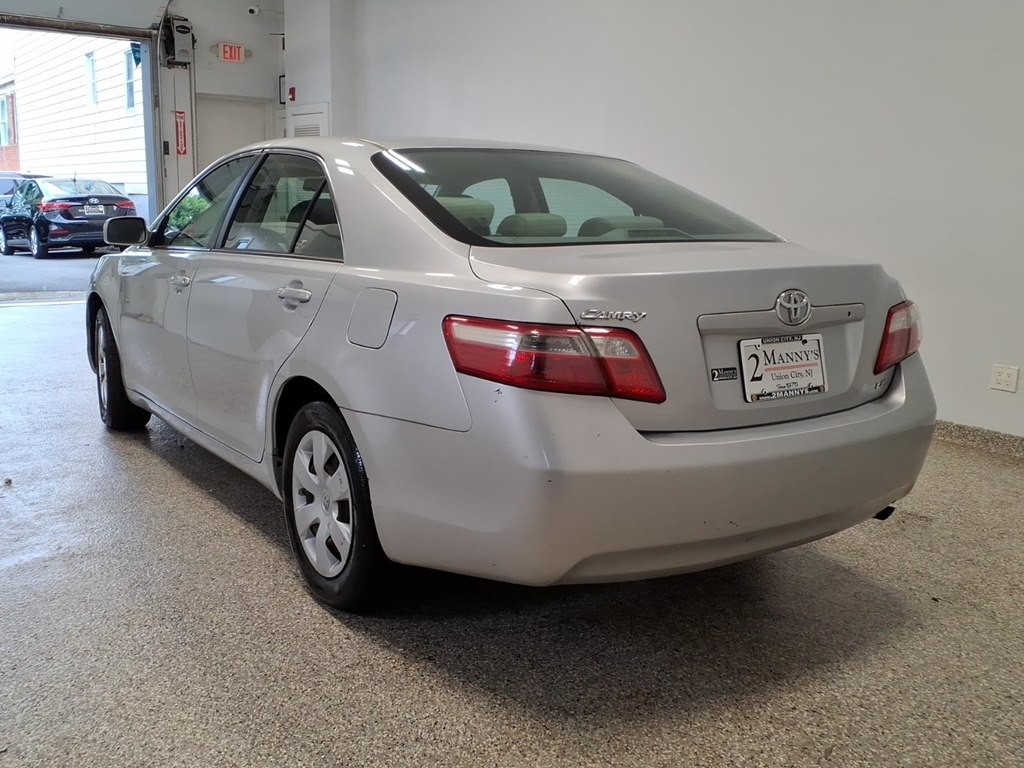 2007 Toyota Camry Image 6