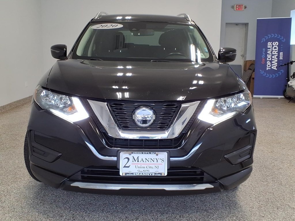 2020 Nissan Rogue Image 2