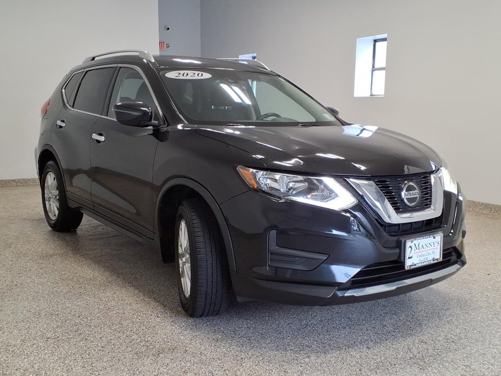 2020 Nissan Rogue Image 3