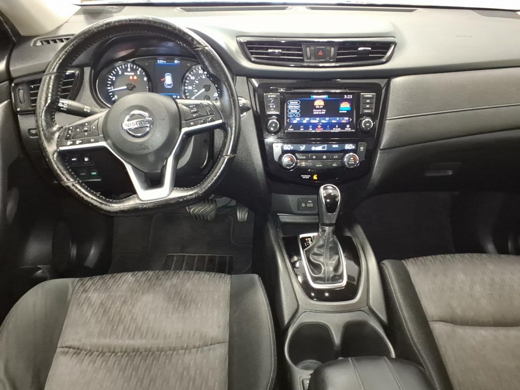 2020 Nissan Rogue Image 9