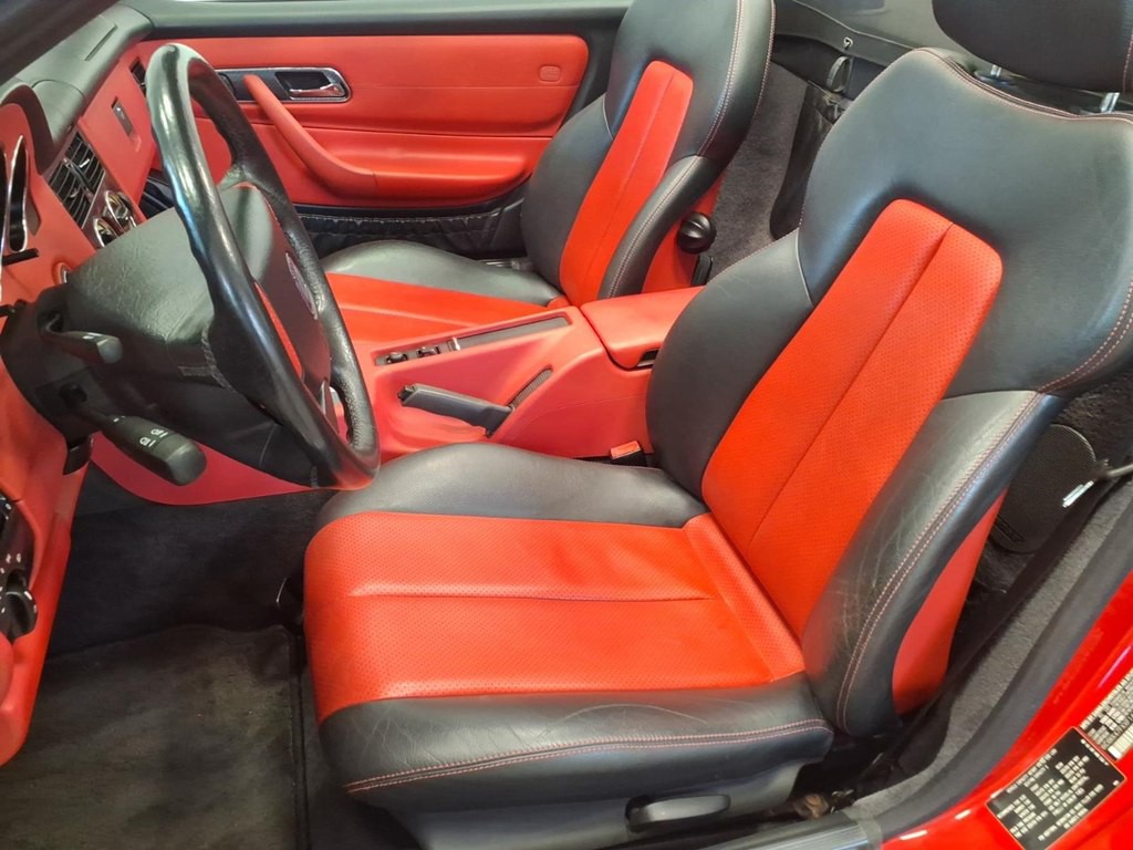 1999 Mercedes-Benz SLK-Class Image 14