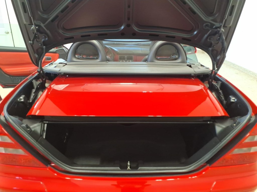 1999 Mercedes-Benz SLK-Class Image 16
