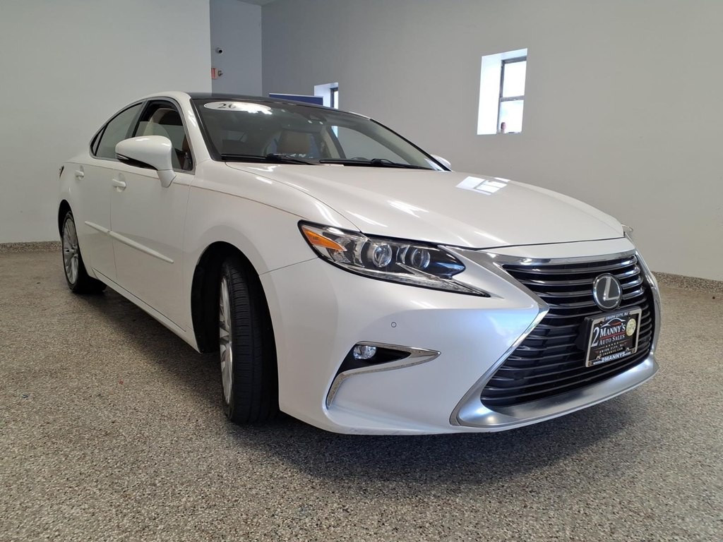 2016 Lexus ES 350 Image 3