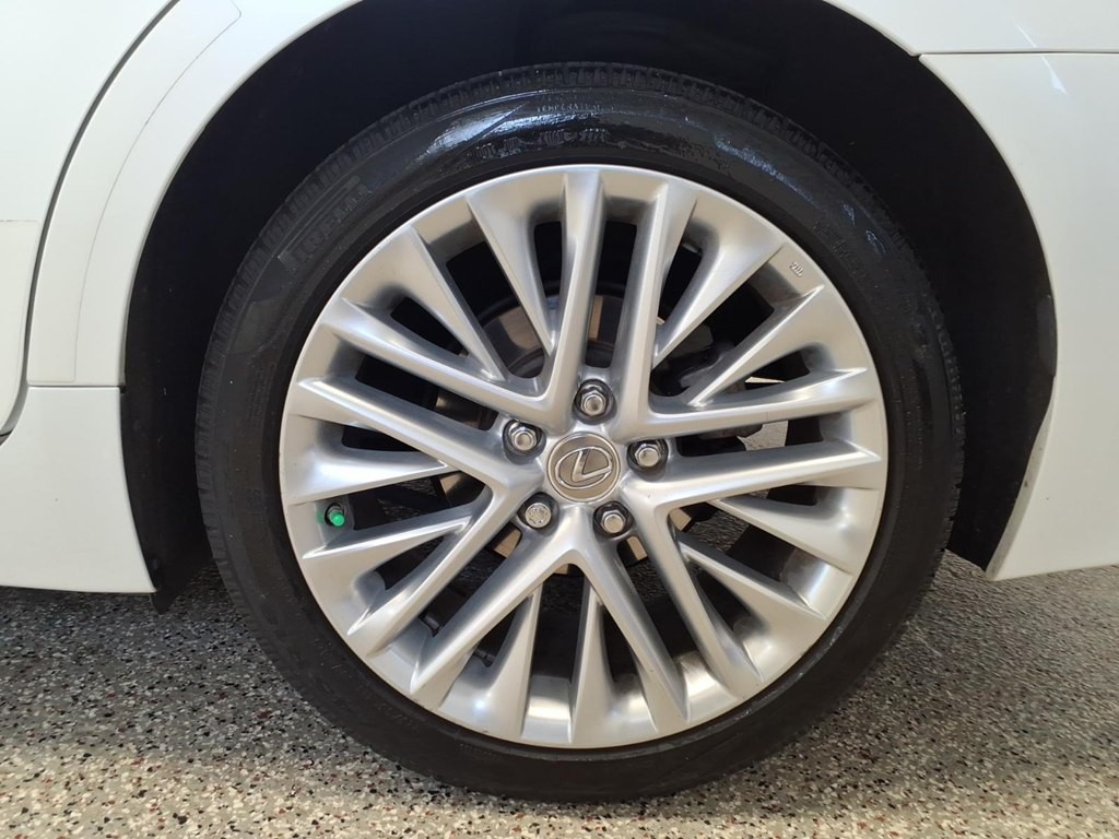 2016 Lexus ES 350 Image 7