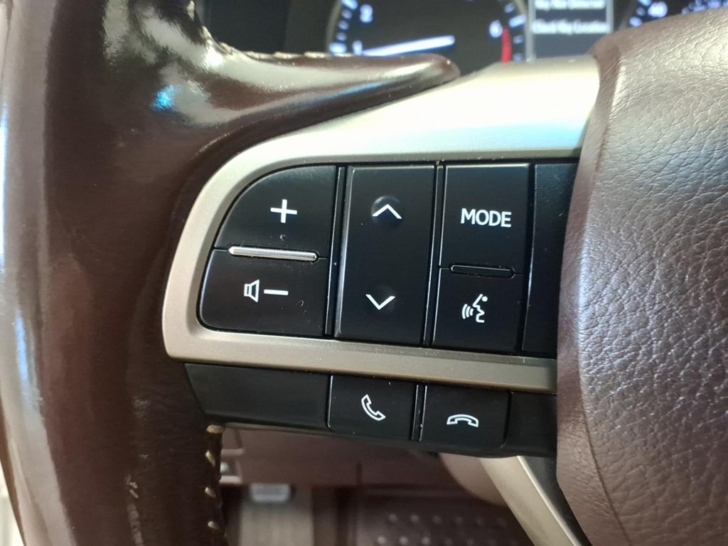 2016 Lexus ES 350 Image 11
