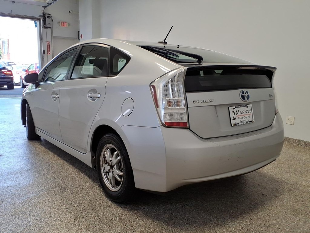 2010 Toyota Prius Image 6
