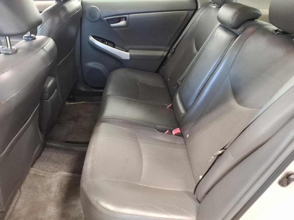 2010 Toyota Prius Image 19