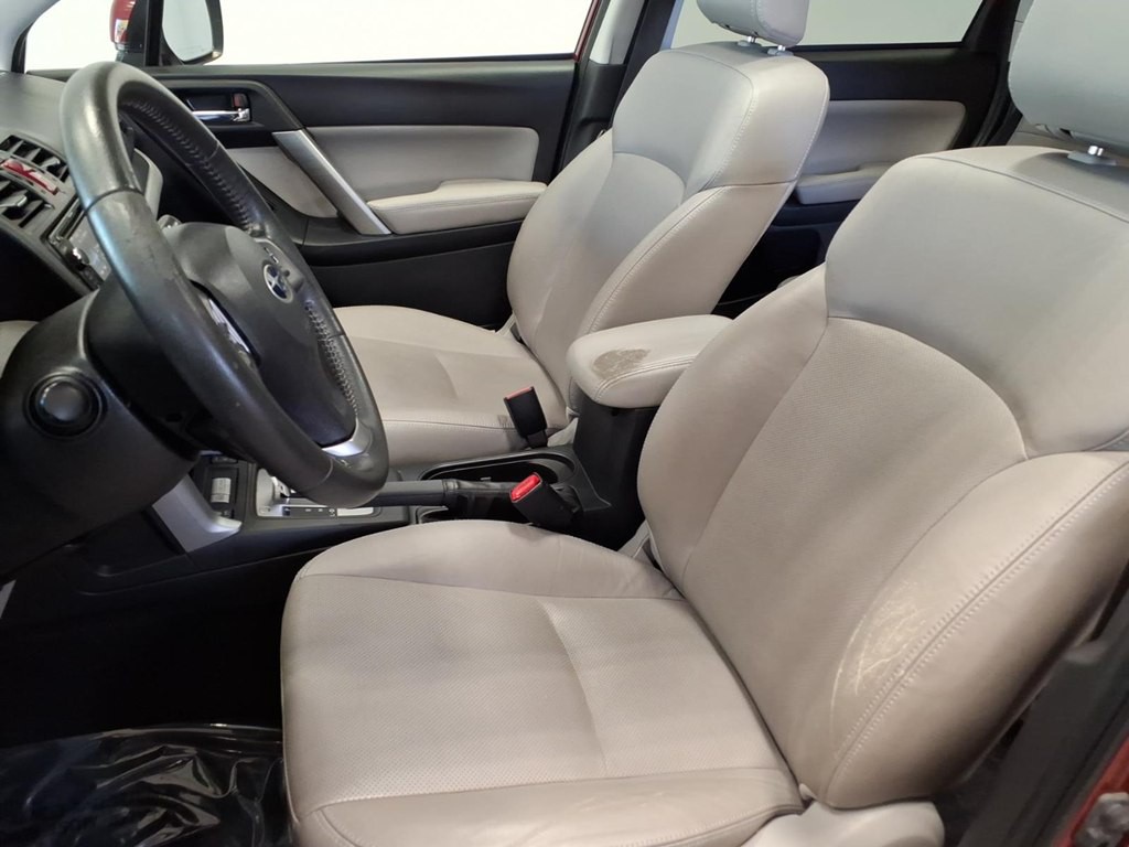 2015 Subaru Forester Image 18