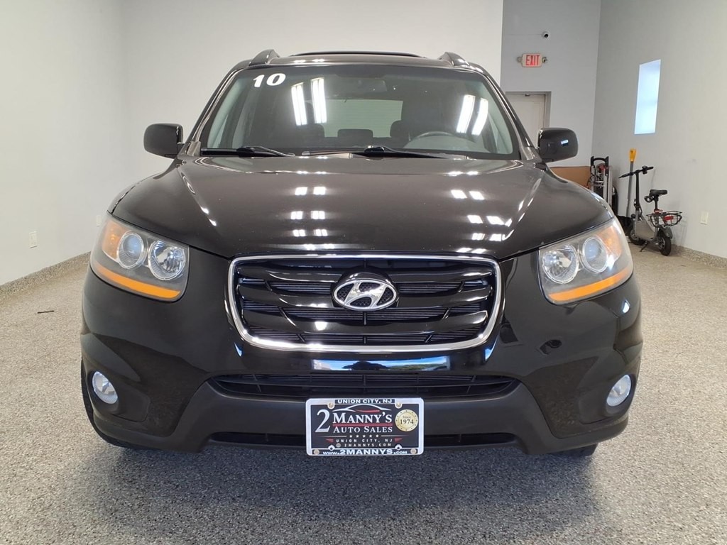 2010 Hyundai Santa Fe Image 2