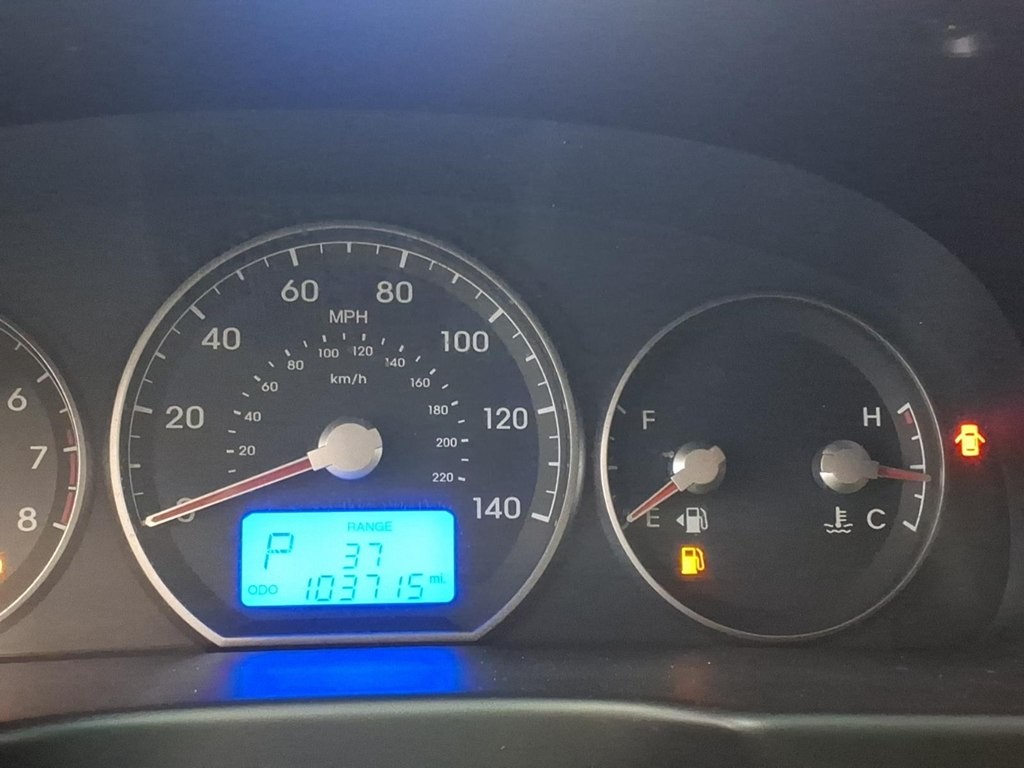 2010 Hyundai Santa Fe Image 11