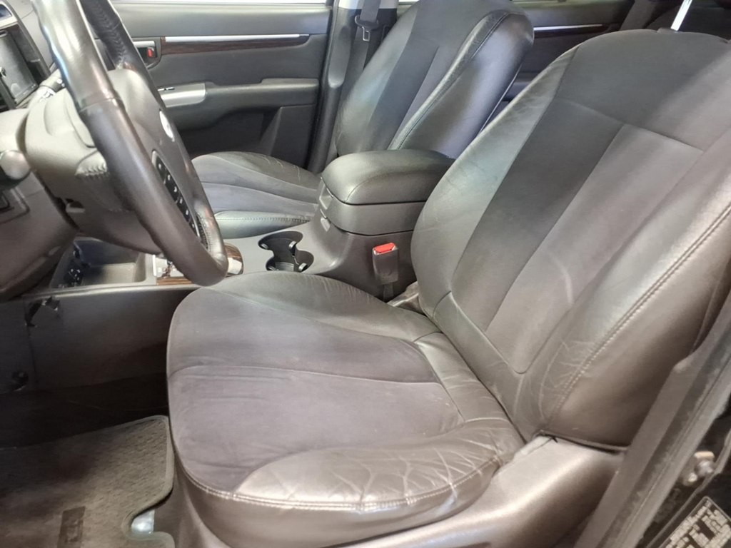 2010 Hyundai Santa Fe Image 16