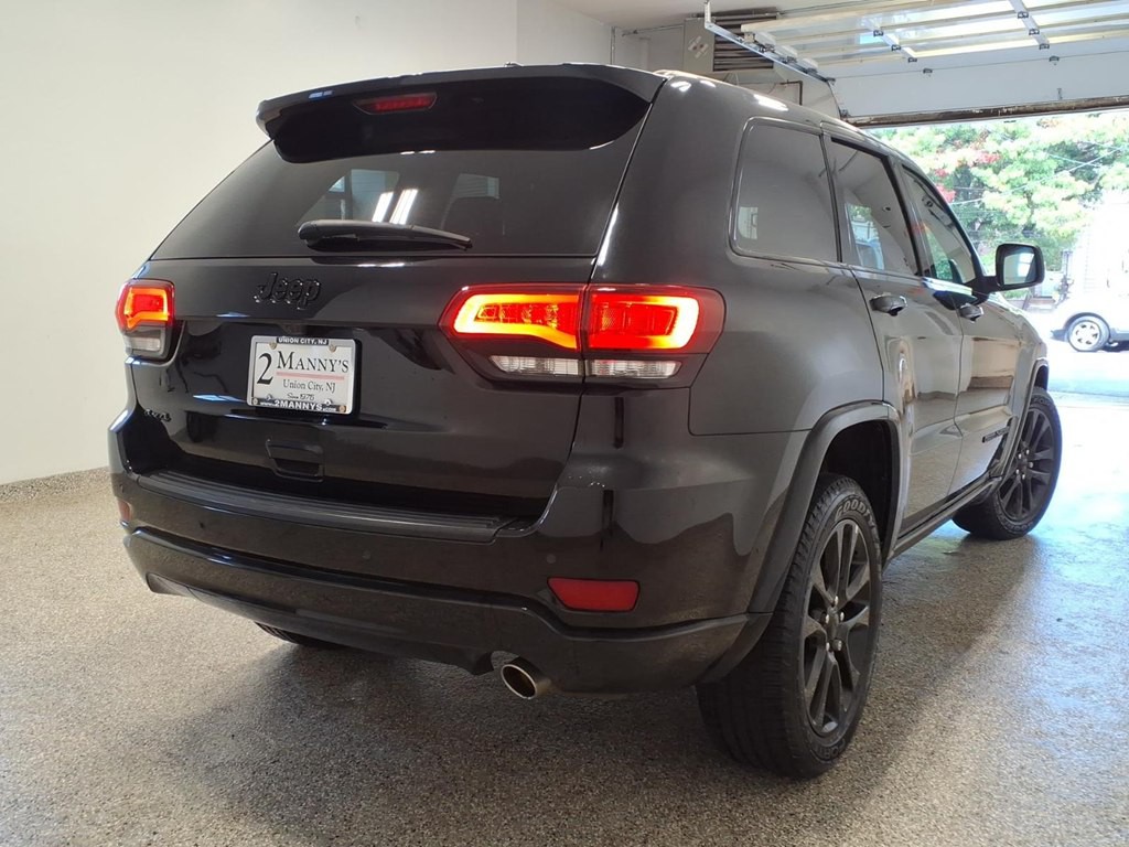 2019 Jeep Grand Cherokee Image 4