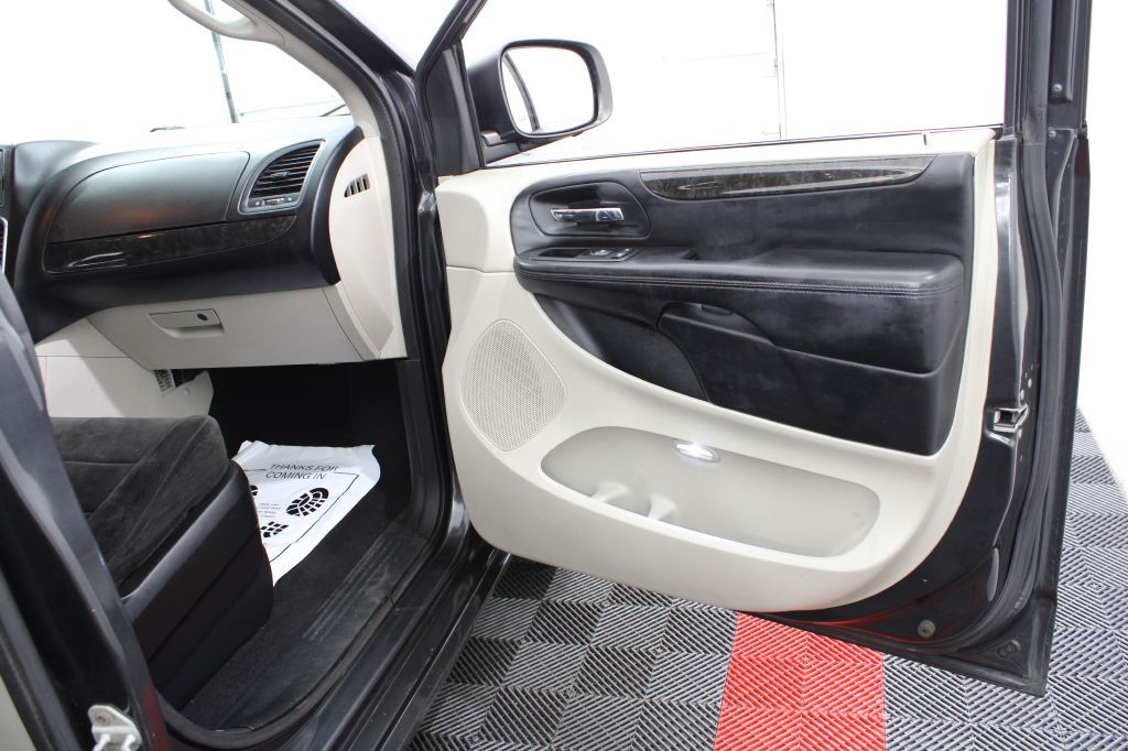 2012 Dodge Grand Caravan Image 22