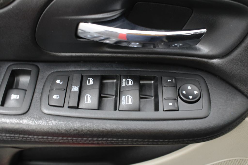 2012 Dodge Grand Caravan Image 26