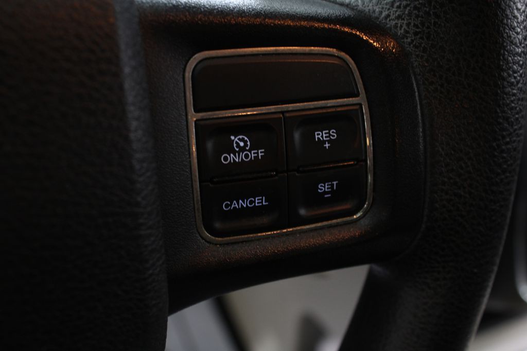 2012 Dodge Grand Caravan Image 29