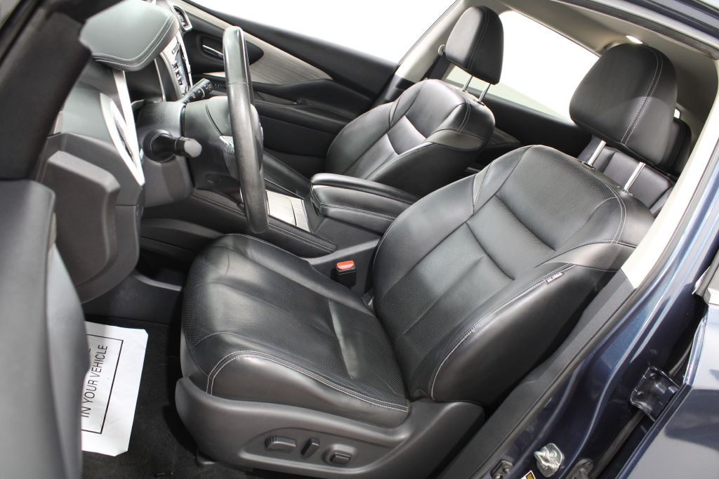 2015 Nissan Murano Image 16
