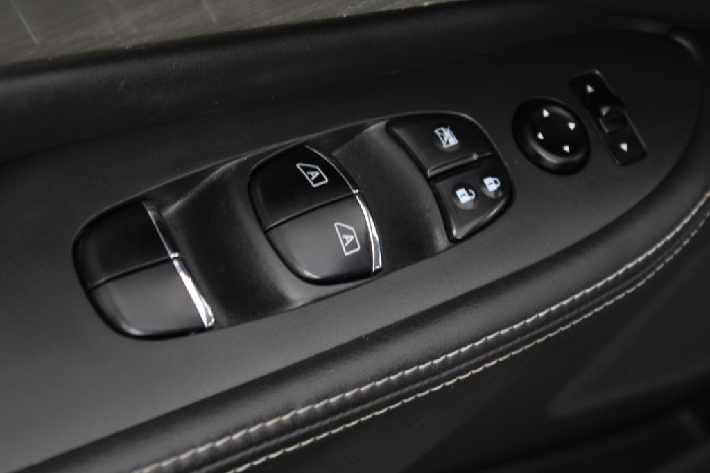 2015 Nissan Murano Image 38