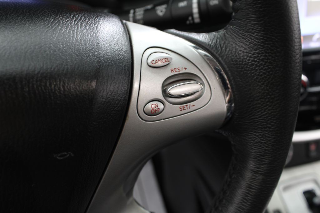 2015 Nissan Murano Image 41