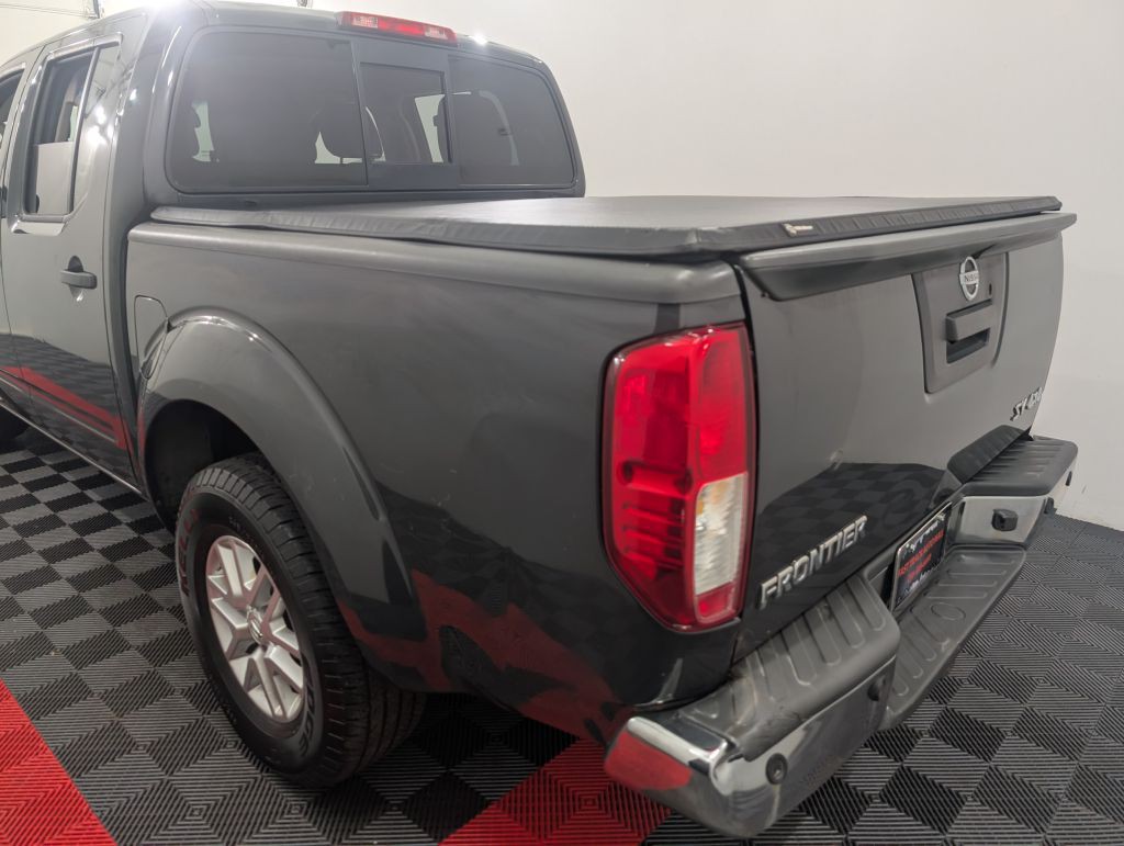 2014 Nissan Frontier Image 9