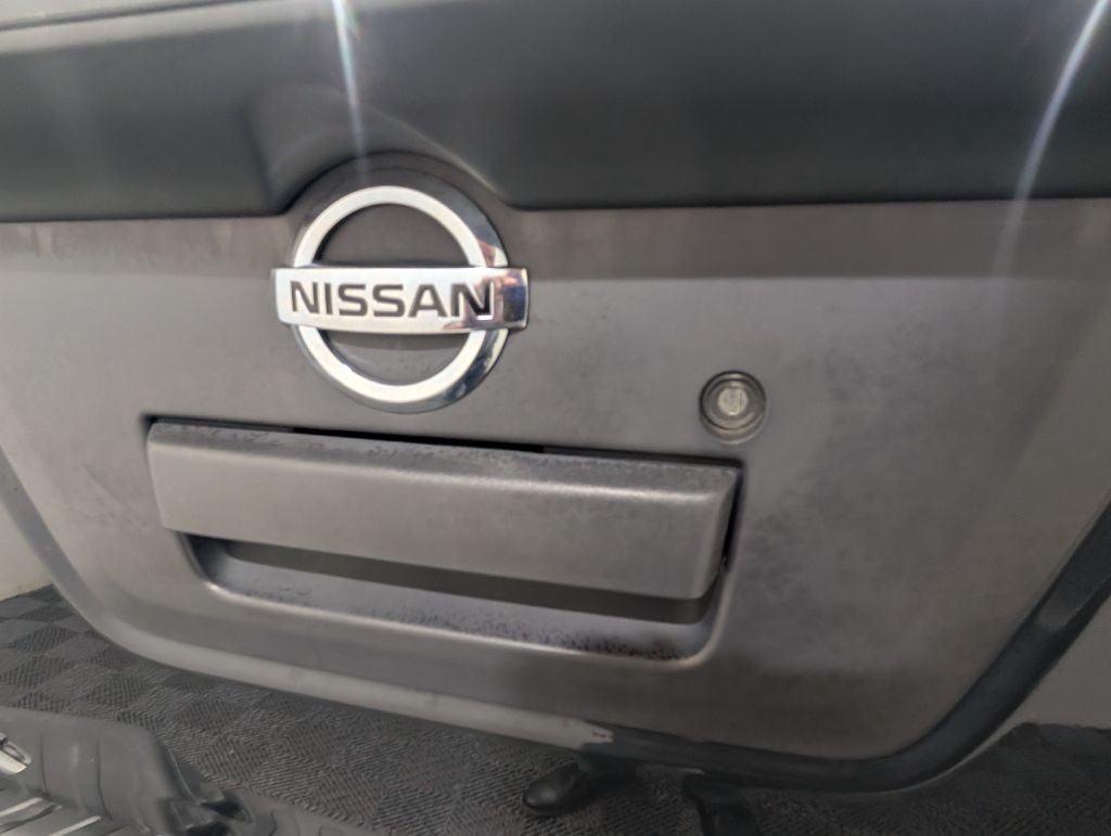 2014 Nissan Frontier Image 13
