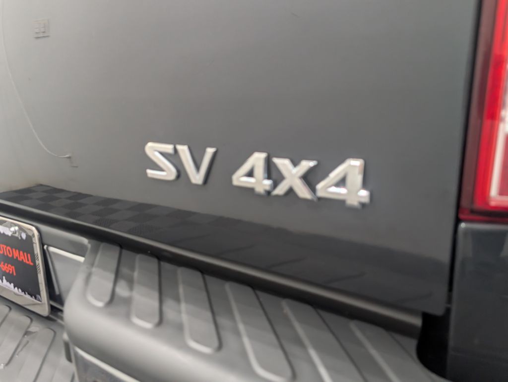 2014 Nissan Frontier Image 14