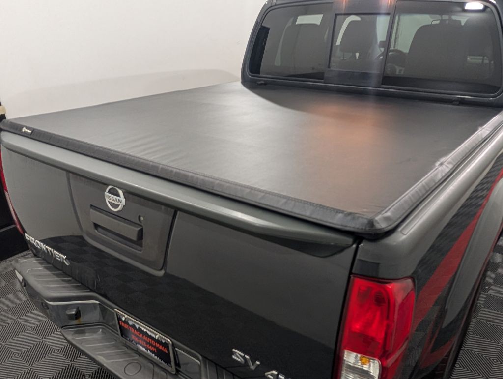 2014 Nissan Frontier Image 16