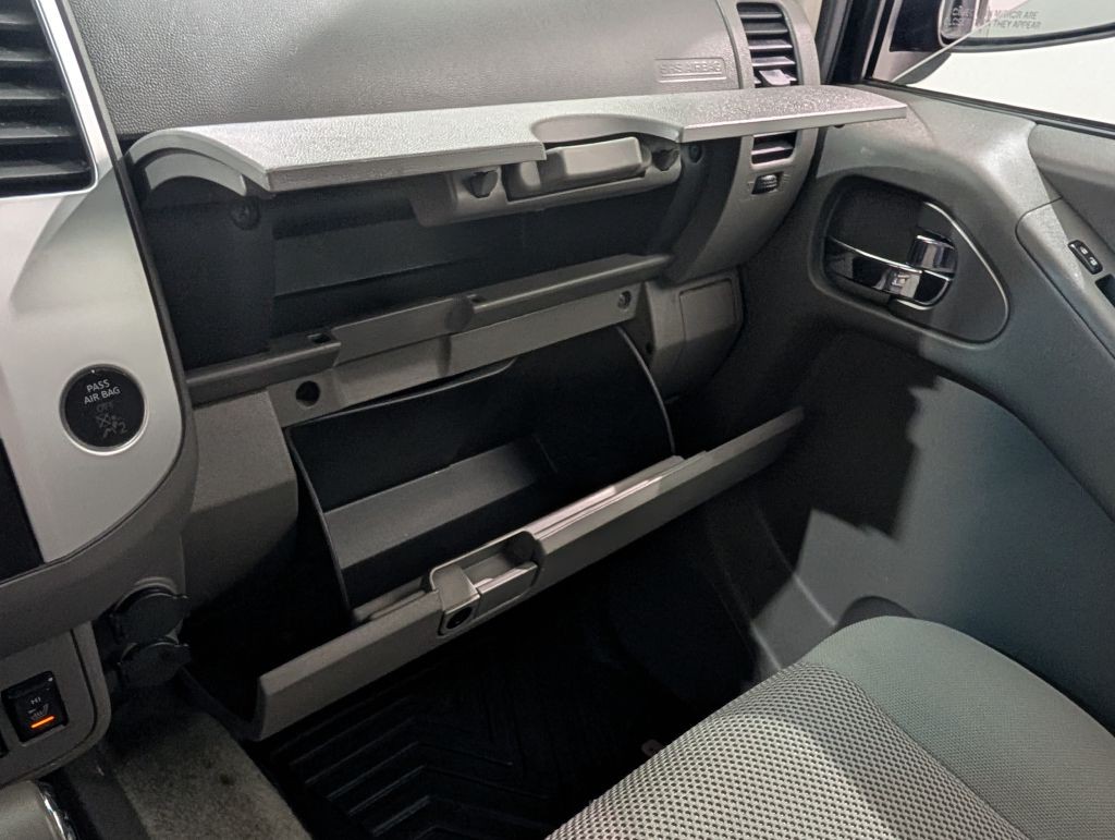 2014 Nissan Frontier Image 49