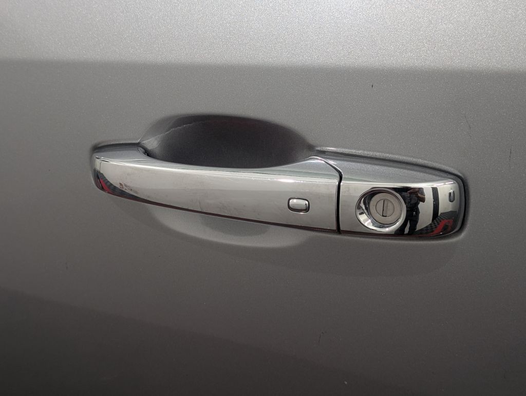 2014 Chrysler Town & Country Image 6
