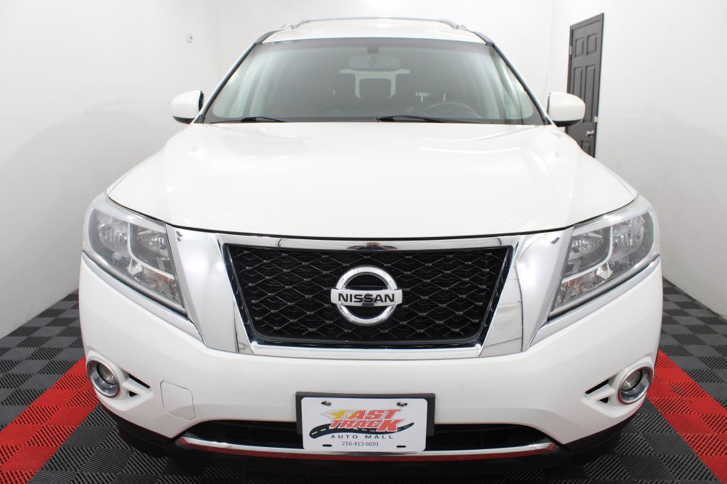 2013 Nissan Pathfinder Image 3