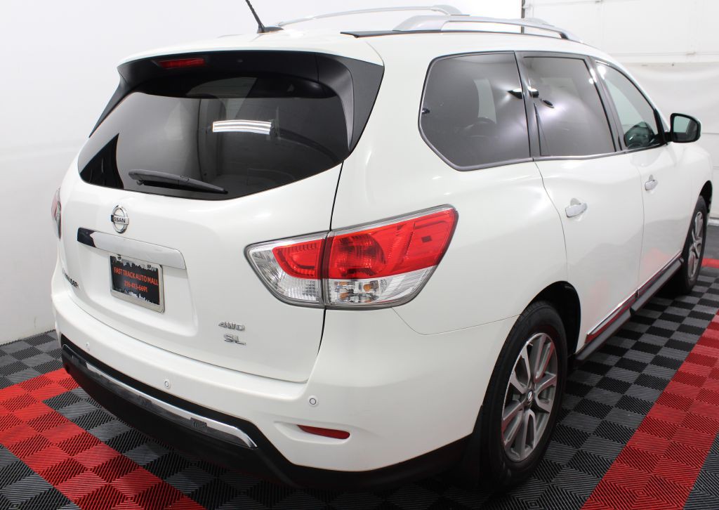 2013 Nissan Pathfinder Image 6