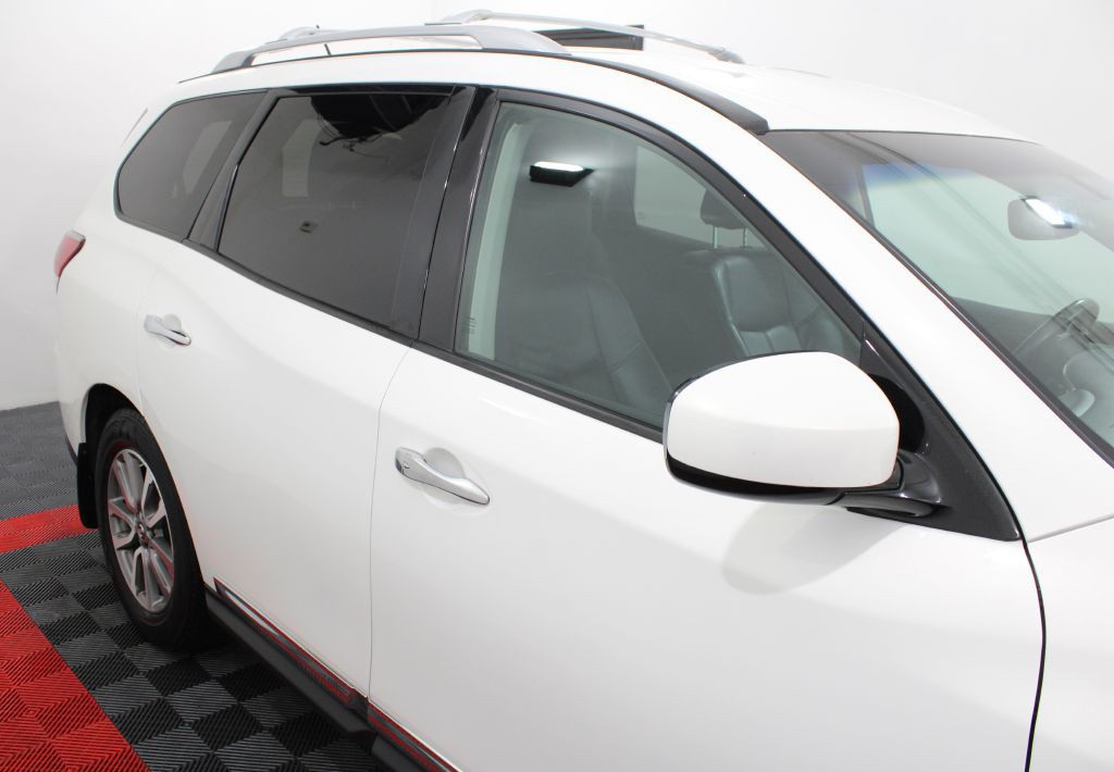 2013 Nissan Pathfinder Image 7