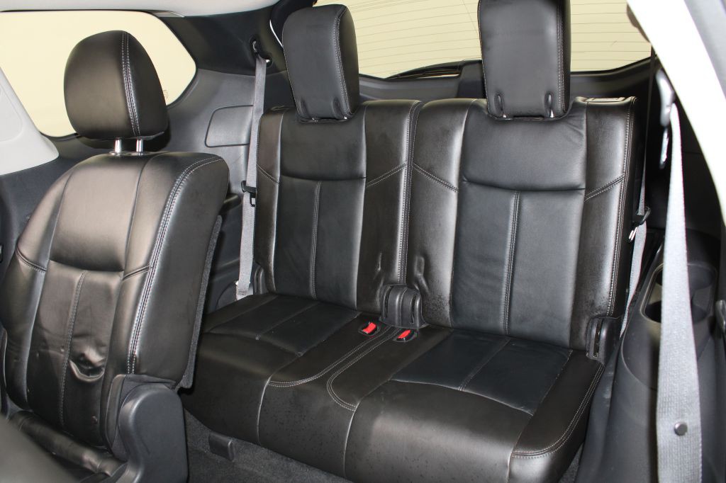 2013 Nissan Pathfinder Image 18