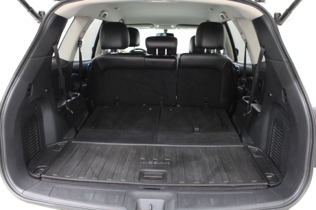 2013 Nissan Pathfinder Image 35