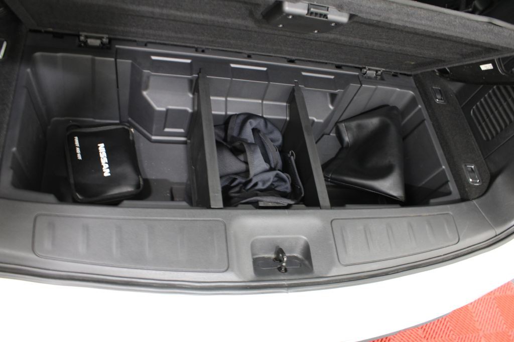 2013 Nissan Pathfinder Image 36