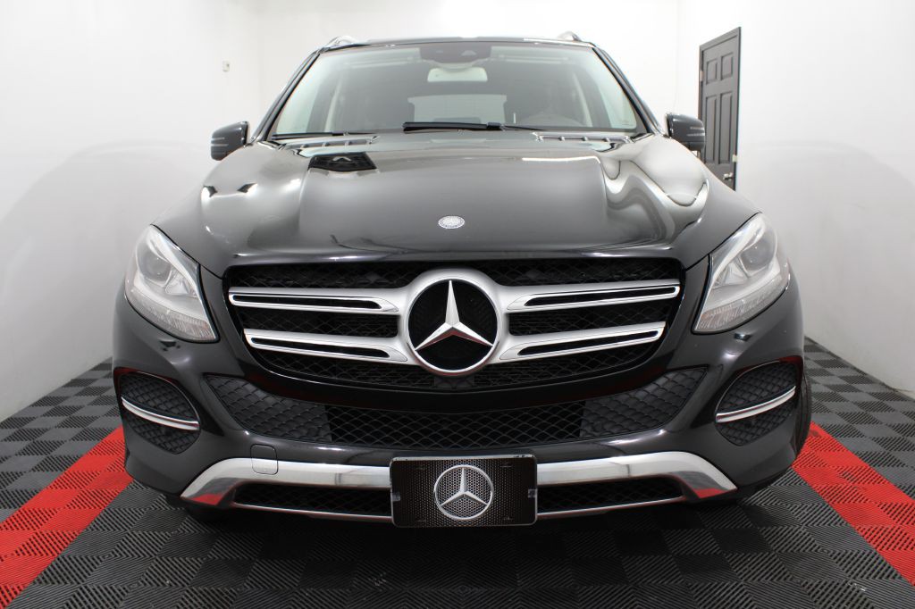 2016 Mercedes-Benz GLE-Class Image 3