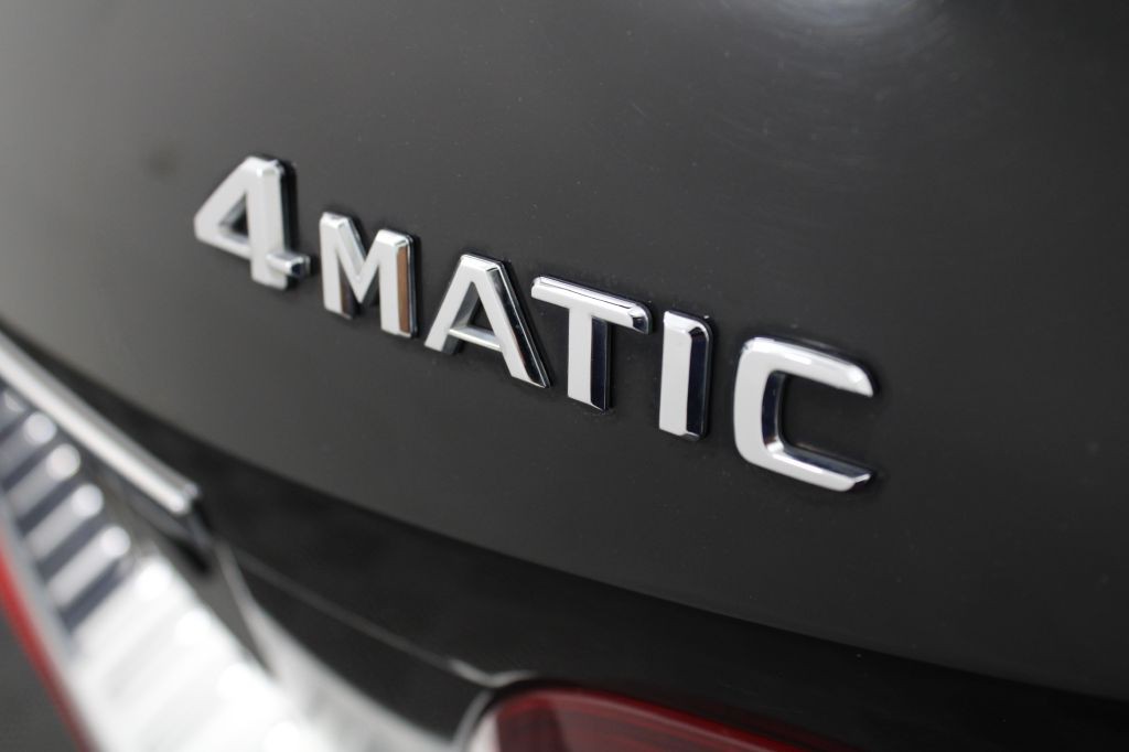 2016 Mercedes-Benz GLE-Class Image 10