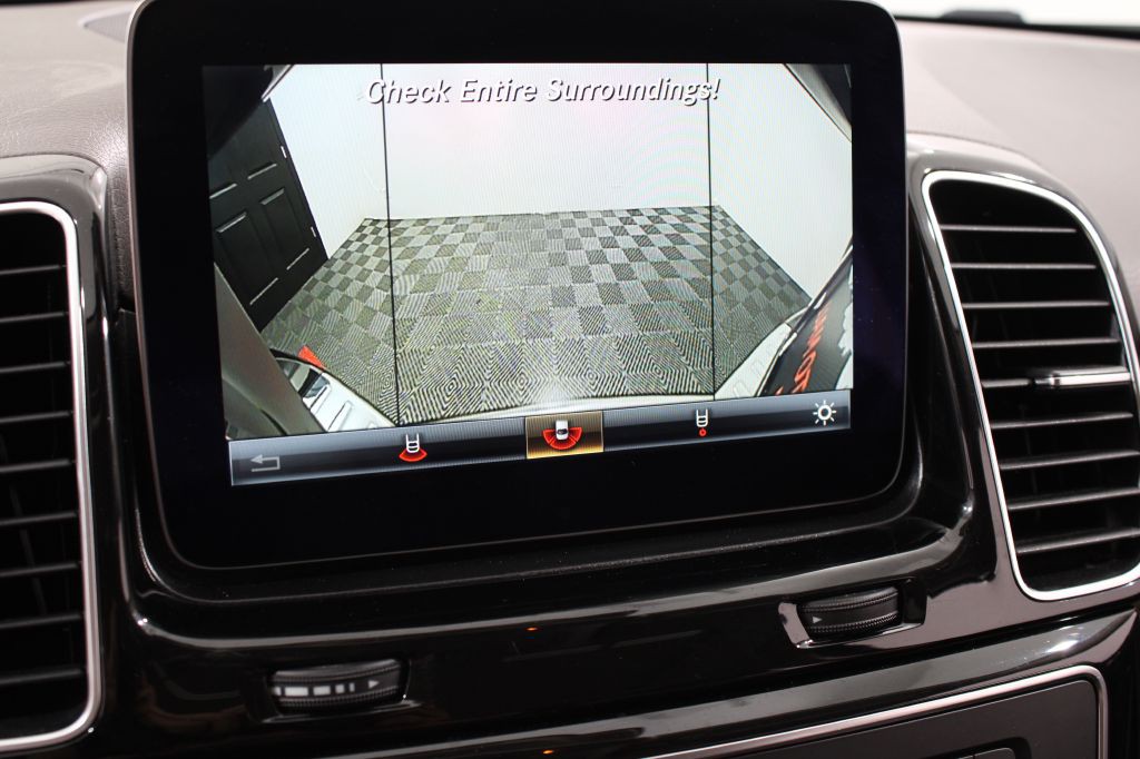 2016 Mercedes-Benz GLE-Class Image 34