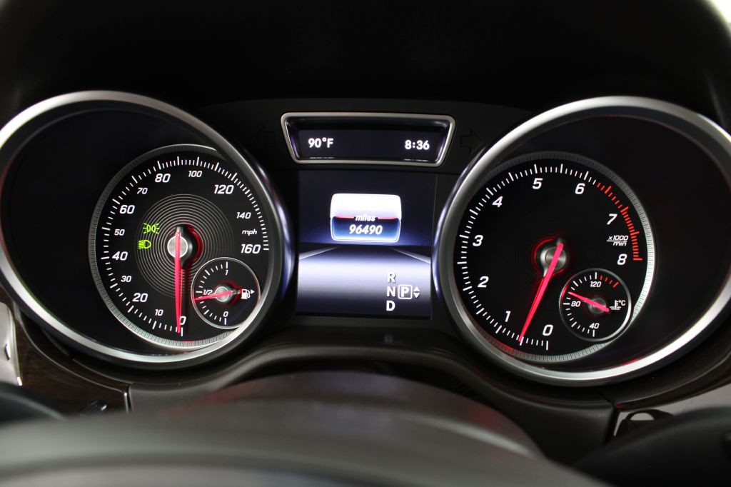 2016 Mercedes-Benz GLE-Class Image 37