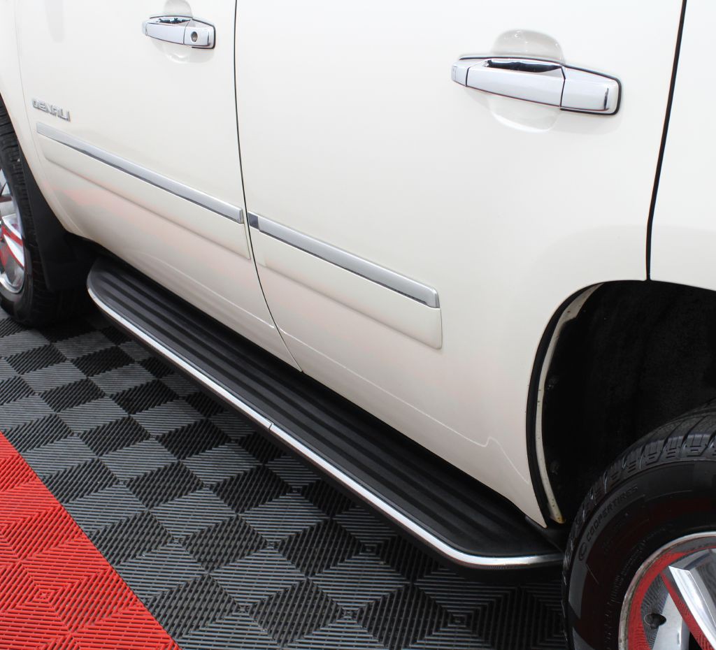 2013 GMC Yukon Image 10
