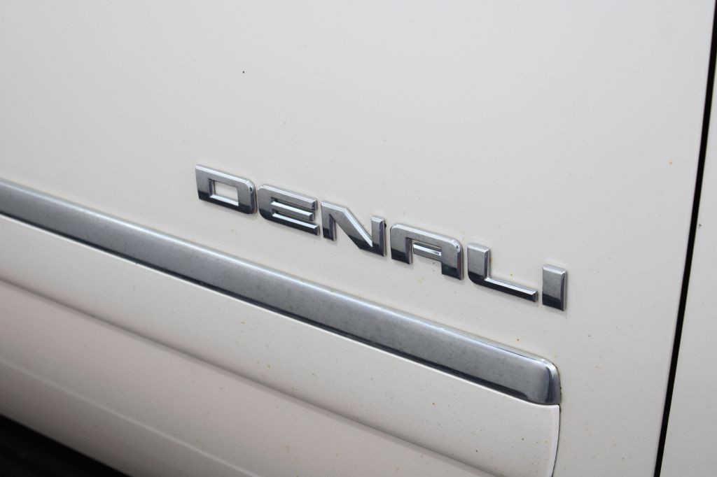 2013 GMC Yukon Image 12