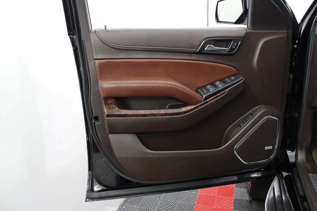 2016 Chevrolet Suburban Image 13